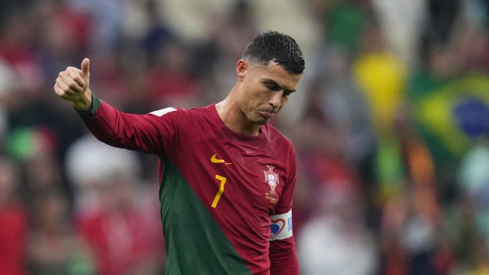 Portugal bei der Fußball-WM: 6:1 gewonnen gegen die Schweiz, aber Cristiano Ronaldo wirkte gar nicht so richtig fröhlich.