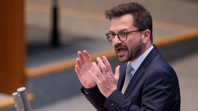 Nordrhein-Westfalen: Sie sei "nicht regierungsfähig", wirft er der Landesregierung vor: Thomas Kutschaty, Führer der oppositionellen SPD in Nordrhein-Westfalen.