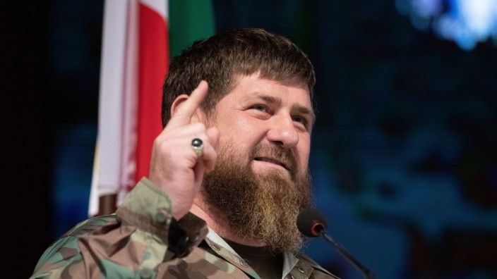 Staatsterror: Wollte sein Regime Mochmad Abdurachmanow ermorden lassen? Tschetscheniens Machthaber Ramsan Kadyrow, hier in Grosny.