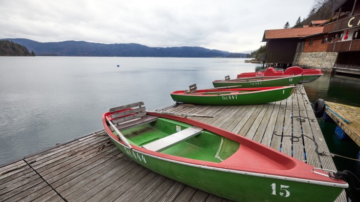 Walchensee: Wassersport ist erst im kommenden Frühjahr wieder ratsam.