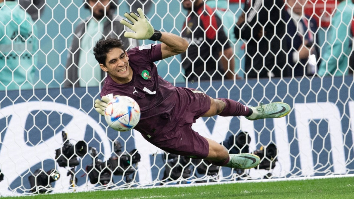 Yassine Bounou, goalkeeper Morocco’s secret star of the World Cup in Qatar.  – Sports