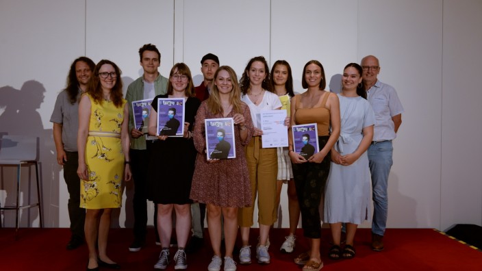 Schülerzeitung "Eigenleben": Dem "Eigenleben"-Team brachte ihr Heft den dritten Platz beim Blattmacher-Wettbewerb der Berufsschulen ein.