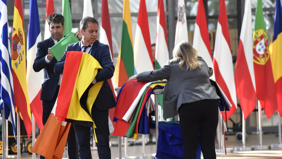 European Union: Brussels Bazaar around Orbán