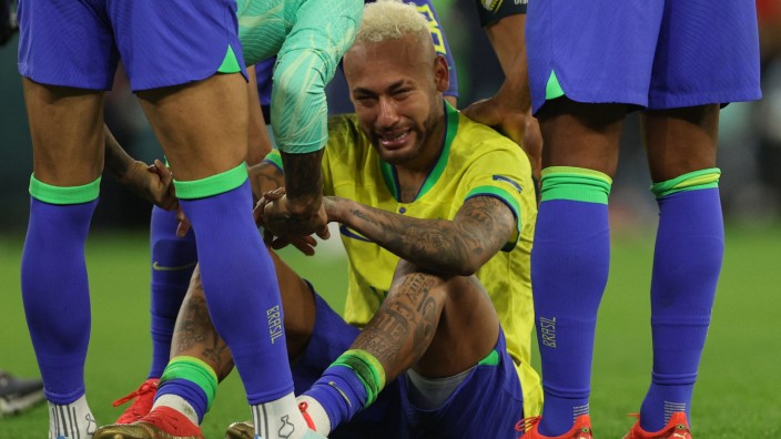 Brasiliens Aus bei der WM in Katar: Tränen eines umstrittenen Künstlers: Neymar nach der Niederlage im Elfmeterschießen gegen Kroatien.