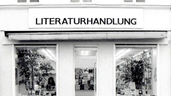 40 Jahre "Literaturhandlung": In der Münchner Fürstenstraße eröffnete Rachel Salamander 1982 die erste Buchhandlung für Literatur zum Judentum - Filialen in weiteren Städten folgten. Die Münchner Filiale befindet sich heute am Sankt-Jakobs-Platz.
