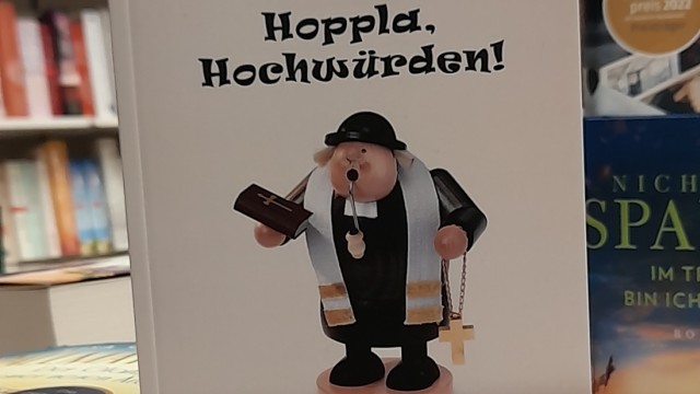 Grafrath: Buchausgabe von "Hoppla, Hochwürden!"