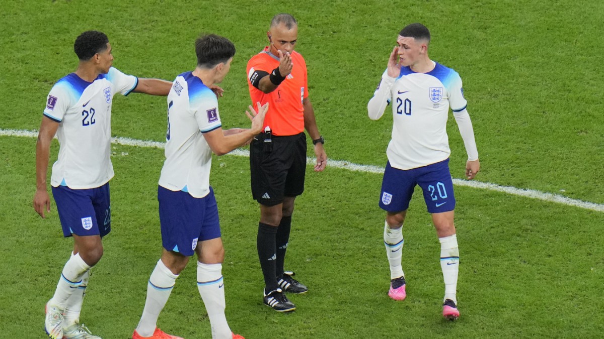 Referee: How controversial scenes are censored at the World Cup – Sport