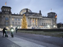 Aktuelle Stunde: Bundestag spricht über “Reichsbürger”