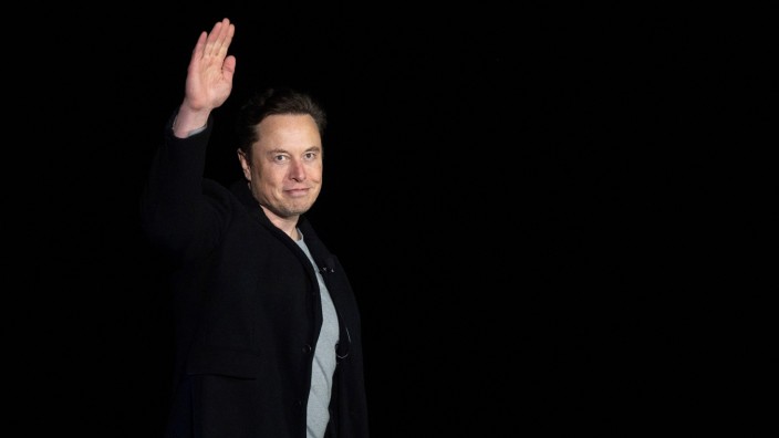 Twitter: Bye Bye Birdie: Unter dem neuen Besitzer Elon Musk hat Twitter Konten von Journalisten gesperrt.