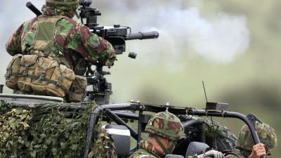 Deutsche Waffen in Georgien: Britische Soldaten üben mit Waffen der Firma Heckler & Koch