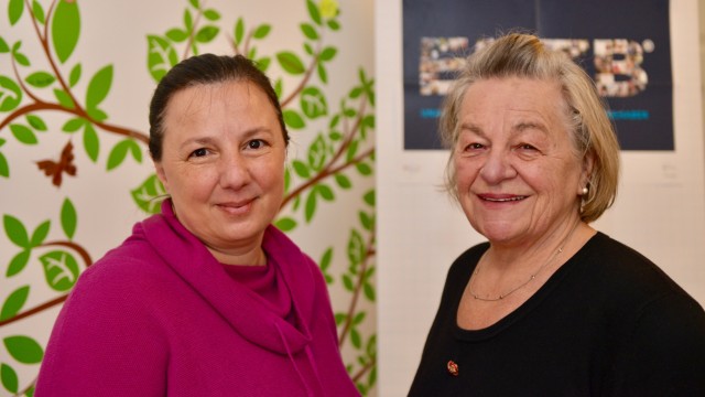 Beratungsangebot: Auch die Beraterinnen Adina Cristocea (links) und Rita Ruppert haben persönliche Erfahrungen mit dem Thema Behinderung.