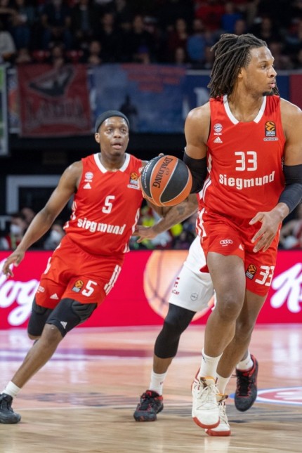 Basketball: Cassius Winston (left) and Freddie Gillespie are the two new Americans on the Bayern team.