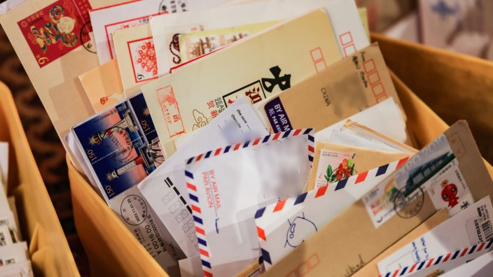 Chaos in Zorneding: In der Vorweihnachtszeit herrscht bei der Post traditionell Hochbetrieb. Das hat in Zorneding heuer zu Problemen geführt.