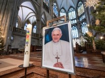 Zum Tod von Benedikt XVI.: “Die Ratzingers gehörten einfach zu Regensburg”