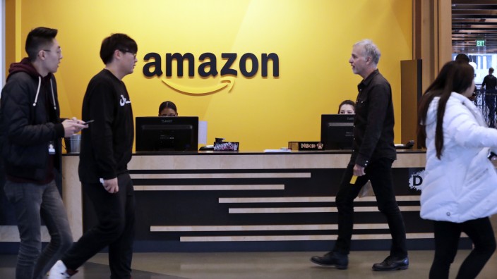 Online-Versandhändler: Amazon-Zentrale Seattle: Der Onlineversandhändler entlässt tausende von Mitarbeitern.