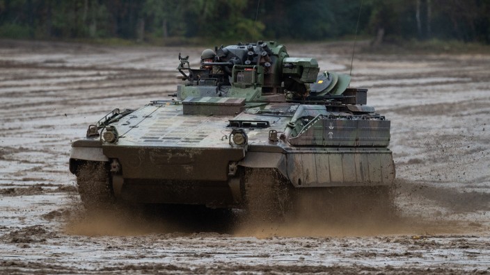Verteidigungspolitik: Deutschland wird der Ukraine Schützenpanzer vom Typ "Marder" liefern.
