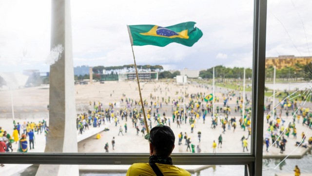 Stürmung des brasilianischen Parlaments: undefined