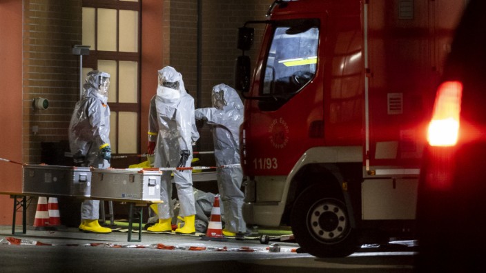 Castrop-Rauxel: Anti-Terror-Einsatz in Castrop-Rauxel: Nach Angaben der Generalstaatsanwaltschaft Düsseldorf wird zwei Brüdern vorgeworfen, dass sie mit Gift "eine unbestimmte Anzahl von Personen" töten wollten (Archivbild).
