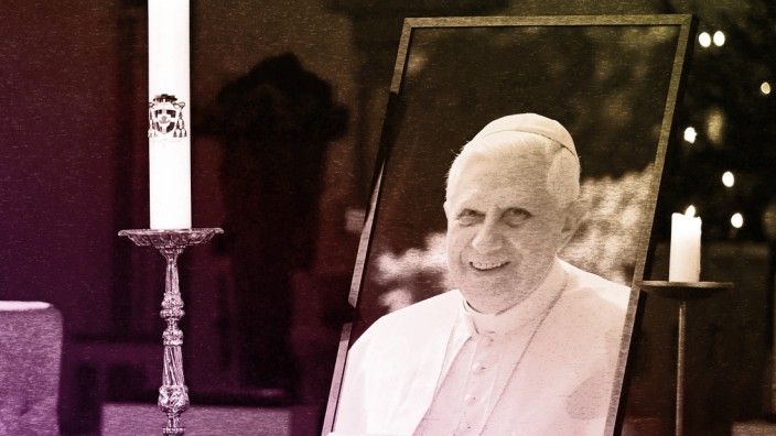 Katholische Kirche: Gedenken an den verstorbenen Papst Benedikt XVI.