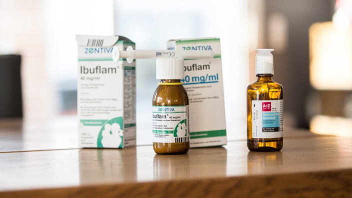 Medikamente: "Es gibt keine Ware, die kurzfristig auf den Markt kommen könnte, nur weil sich der Preis für drei Monate erhöht", sagt Andreas Burkhardt. Das gelte auch für Fiebersaft.