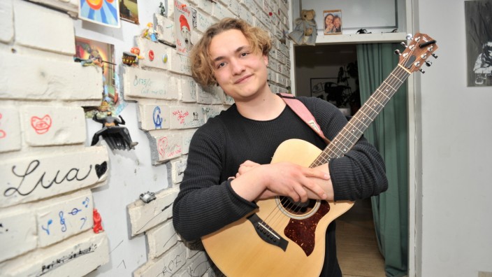 SZ-Kulturpreis Tassilo: Jakob Muehleisen hat sich im Alter von 17 Jahren als Musiker selbstständig gemacht.