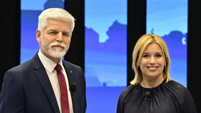 Zwei Generationen, fast die gleichen Werte: Die Kandidaten Petr Pavel und Danuše Nerudová stellten sich fast allen öffentlichen Diskussionen.