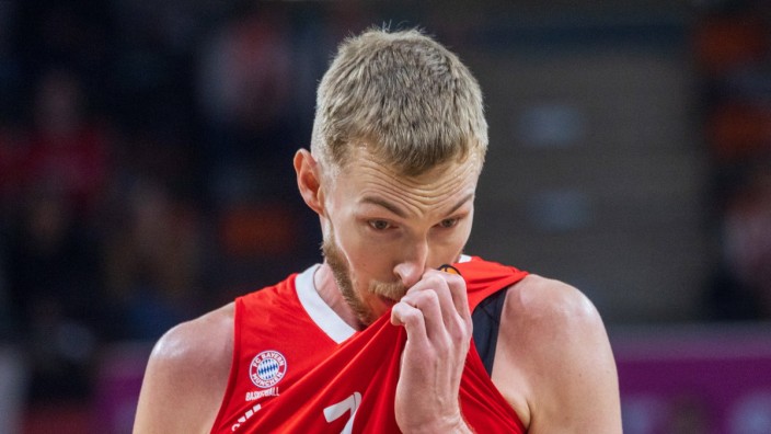 Basketball: "Ludwigsburg ist mit so viel Energie rausgekommen und hat die Sachen gemacht, die bei uns auf dem Plan standen", sagt Münchens Nationalspieler Niels Giffey.