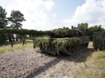 Rüstungslieferungen: Deutschland liefert “Leopard”-Panzer an die Ukraine