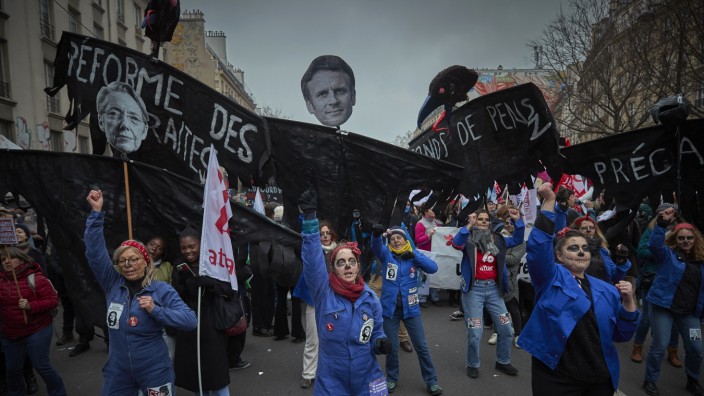 Frankreich: Protest in Paris: Zu den Aktionen gegen die Rentenreform haben die acht großen Gewerkschaften erstmals gemeinsam aufgerufen.