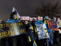 Liveblog zum Krieg in der Ukraine: Baltische Staaten und Kiew appellieren erneut an Scholz