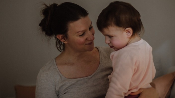 Seltene Erkrankung: Als Marie Böhm vier Monate alt war, wurde bei ihr eine sehr seltene Epilepsie diagnostiziert, die durch die Mutation des Gens SCN8A verursacht wird.