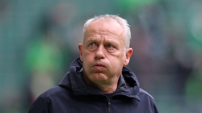 Bundesliga: Puh! 0:6 hat Christian Streich als Freiburger Trainer noch nie verloren bis zu diesem Samstag in Wolfsburg.