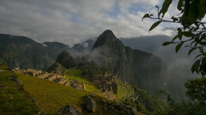 Südamerika: Stille über Machu Picchu: Die Inkastadt in den Anden bleibt wegen der Proteste in Peru bis auf Weiteres geschlossen.
