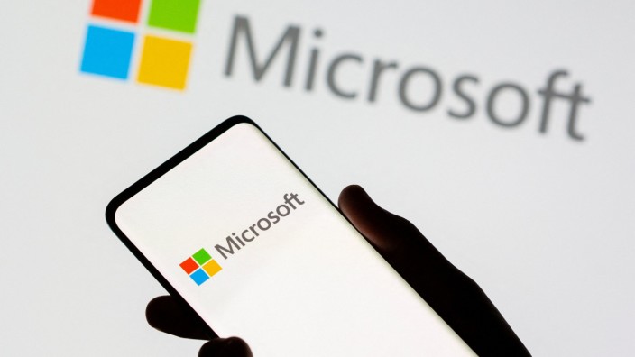 Microsoft: Microsoft hat Schwierigkeiten mit seinen Diensten Outlook und Teams.