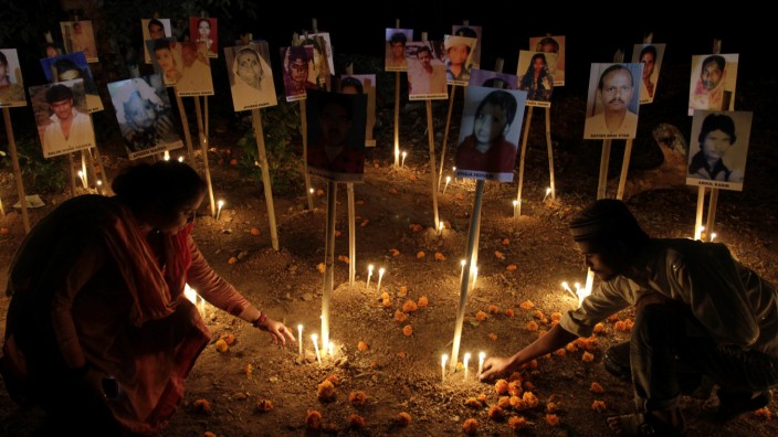G 20: Gedenken für die Opfer der "Gujarat Riots".