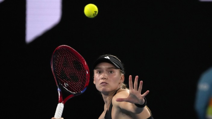 Frauenturnier der Australian Open: Von Court 13 ins Endspiel: Elena Rybakina.
