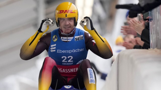Wintersport: Ausnahmsweise geschlagen: Rekordrodler Felix Loch.