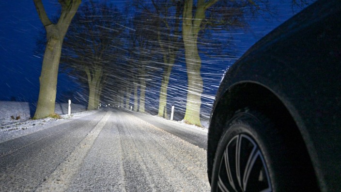 Schnee im Landkreis Ebersberg: Winterliche Straßenverhältnis haben am Wochenende im Landkreis Ebersberg zu einigen Unfällen geführt.