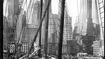 Endstation, Niemandsland, Unglücksort: Auch der Hafen von New York faszinierte mit einem Mix aus nüchternem Handel und vagabundierenden Freigeist.