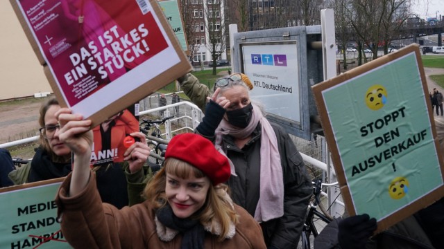 Medienindustrie: Mitarbeiterinnen und Mitarbeiter von Gruner und Jahr protestierten in der vergangenen Woche.