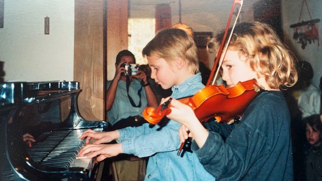 Musikwerkstatt Jugend: Sophia Herbig und Johannes Zahn bei ihrem ersten Auftritt.