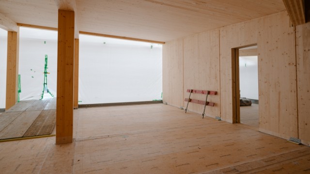Immobilien: Holz so weit das Auge reicht: der "Woodstocx"- Neubau in Oberhaching