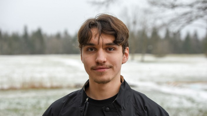 Auszeichnung für 17-Jährigen: Der 17-jährige Paul Sabisch aus Wackersberg wurde für sein Essay über die virtuelle Welt und die Frage nach Schönheit ausgezeichnet.