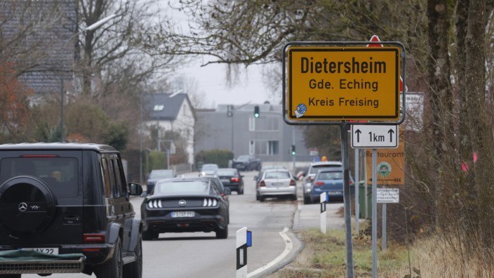 Straßenbau: Die Ortsdurchfahrt von Dietersheim.
