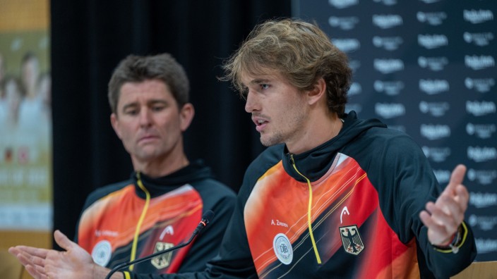 Tennis: "Es geht mir wunderbar": Alexander Zverev (rechts) mit Teamchef Michael Kohlmann in Trier.