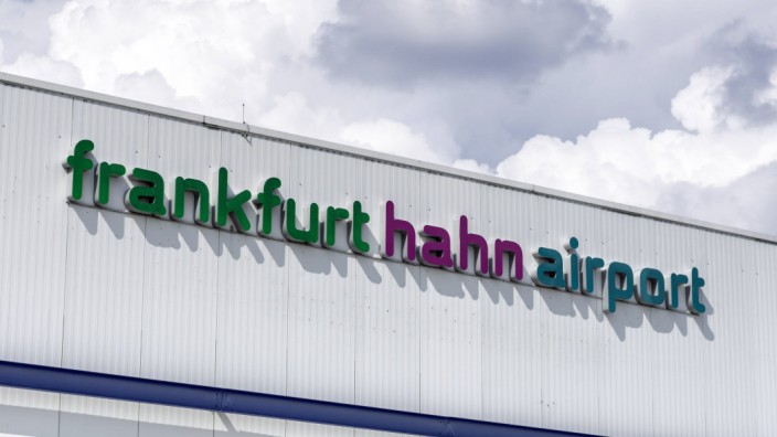 Frankfurt-Hahn: Bei Hochstaplern offenbar begehrt: der Regionalflughafen Frankfurt-Hahn.