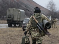 Liveblog zum Krieg in der Ukraine: Ukraine: Russland verstärkt Truppen an der Front