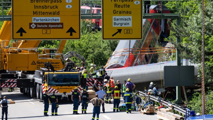 Garmisch-Partenkirchen: Bei dem Zugunglück im vergangenen Sommer kamen fünf Menschen ums Leben.