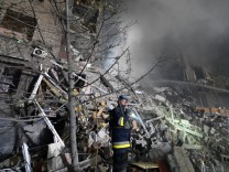 Liveblog zum Krieg in der Ukraine: Schwere Luftangriffe auf Saporischschja