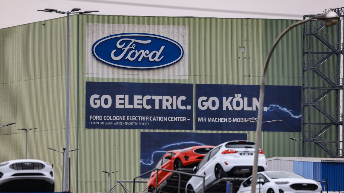 US car manufacturer: Ford wants to cut 2,300 jobs in Cologne and Aachen